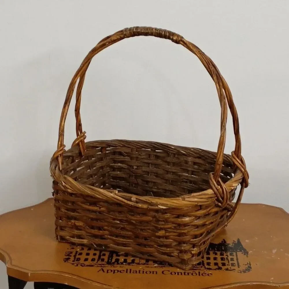 Large Wicker Basket with Handle Farmhouse Country Decor
